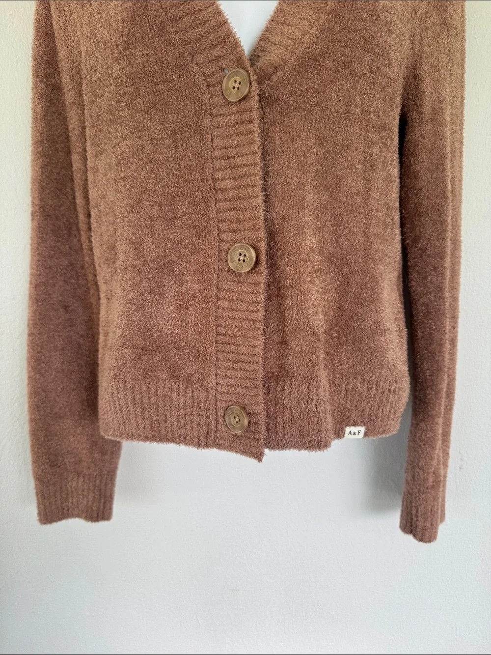 Abercrombie kids light brown fuzzy chenille button front cardigan sweater 13/14
